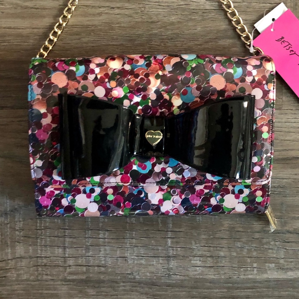 HP ๐ NWT Betsy Johnson Confetti Crossbody - Picture 4 of 12